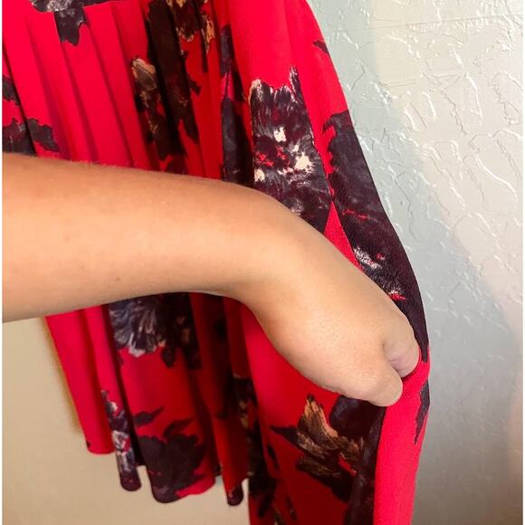 Free People Red Floral Smocked Mini Dress with Tie Back Size Small - Picture 8 of 11